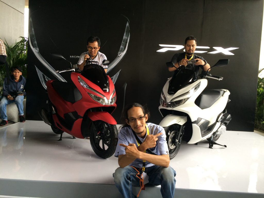 Beda PCX CBS dan ABS versi Lokal Indonesia  IT'S A PASSION